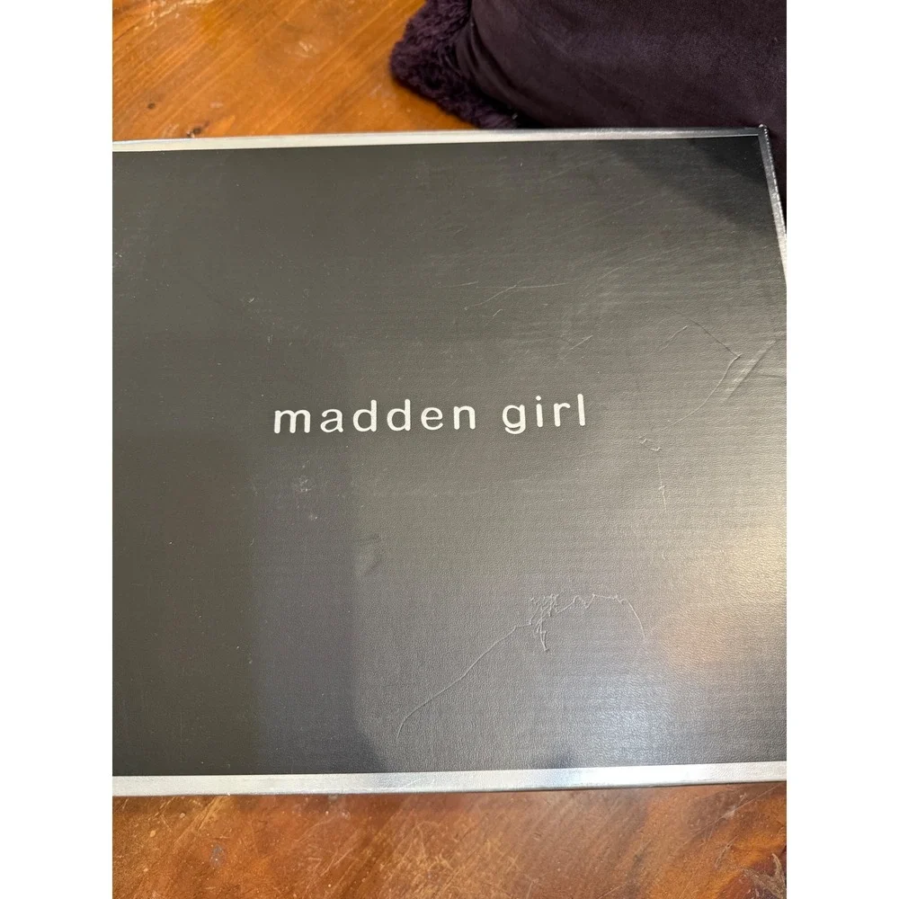 Madden Girl Palooma Black Brown Burnished Combat Boots Womens 8M Whimsygoth - Picture 9 of 9